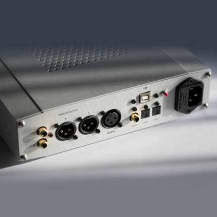 April Music Stello DA100 MK2 Desktop Audiophile DAC